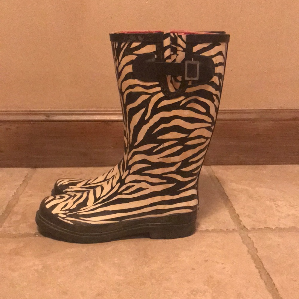 Rain boots